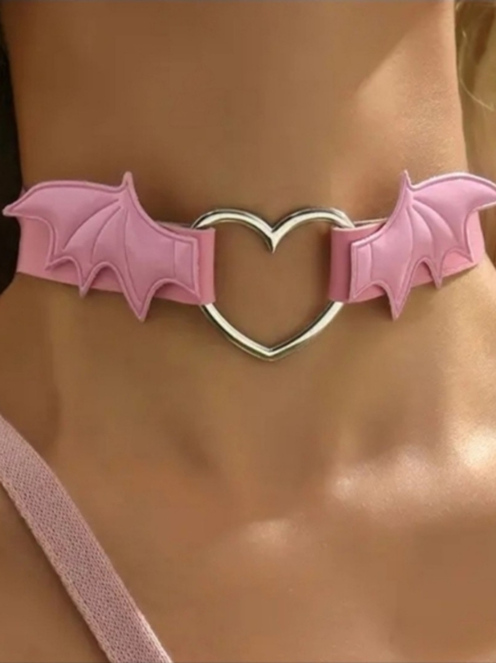 PU Leather Heart-shaped Bat Wing Collar Choker Gothic Y2K Style Punk Necklace